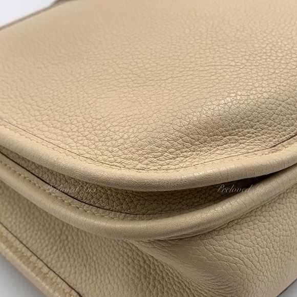 Authentic HERMES Ivory Beige Clemence Evelyne II PM Crossbody Bag - Picture 6 of 16